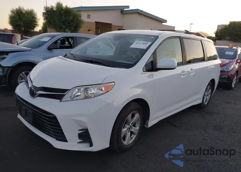 2020 Toyota Sienna Le из США, поврежденный, VIN 5TDKZ3DC0LS021744